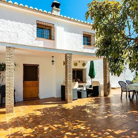 Holiday home Cozy In Nerja , Malaga. Private Pool. Wifi Malaga