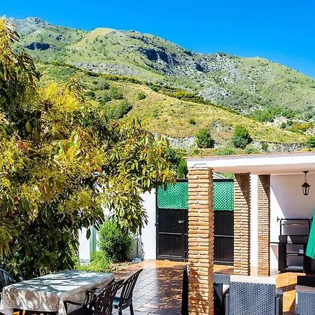 Holiday home Cozy In Nerja , Malaga. Private Pool. Wifi *